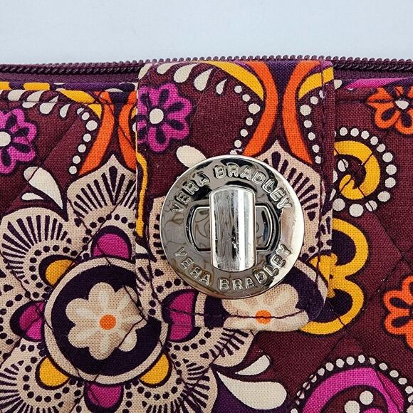 Vera Bradley‎ Wallet Turn Lock Clasp Purple Colors Floral Zip Around Clutch - Picture 4 of 5